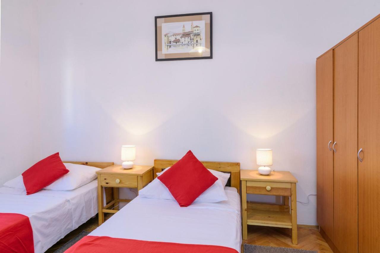 Apartment "Duma" Trogir Exterior photo